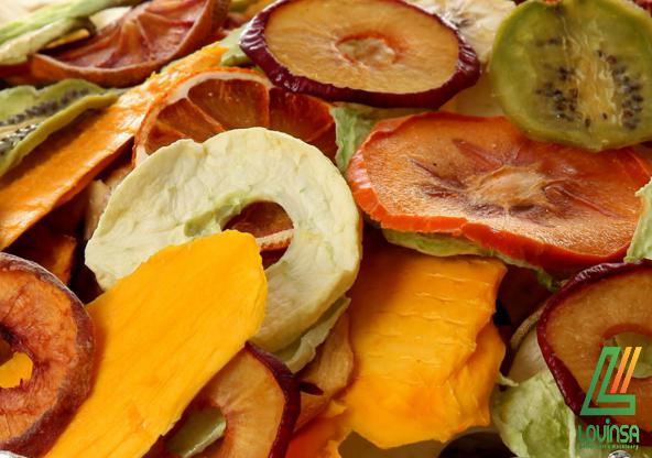 مواد مغذی موجود در 100 گرم میوه خشک